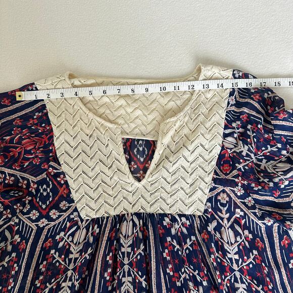 Bohemian Style Tunic Top Loose Flowy 100% Silk Embroidered Crocheted Yoke Size S - Picture 5 of 8